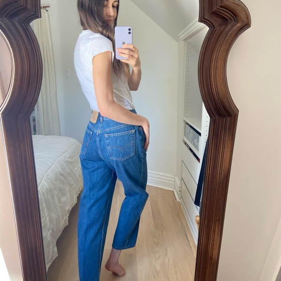 Levi's Denim - Vintage Levi’s | 100% Cotton High Rise Mom Fit | size 26